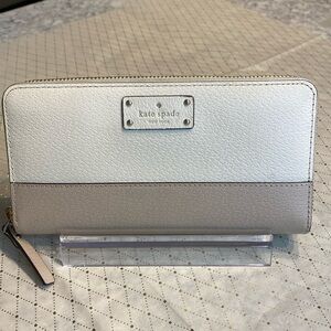Kate Spade Continental Wallet